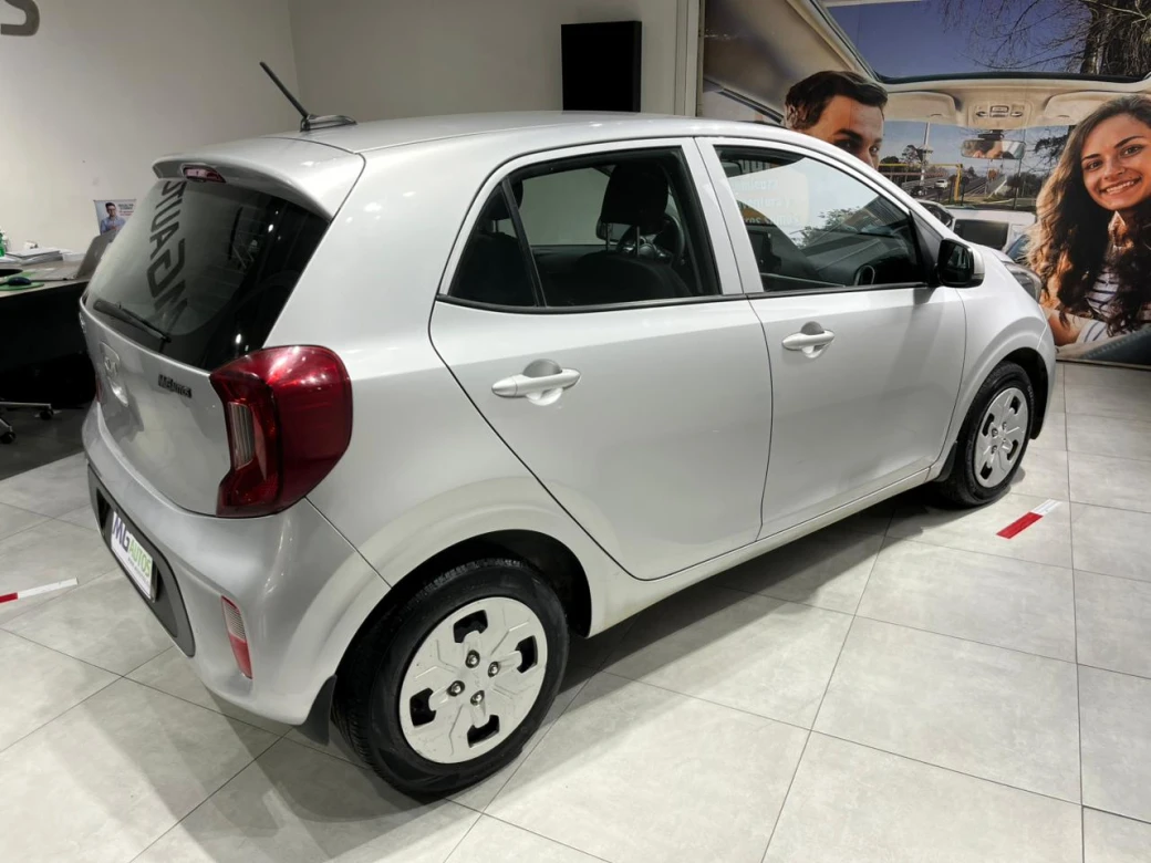 imagen 0 de vehiculo con id 2171